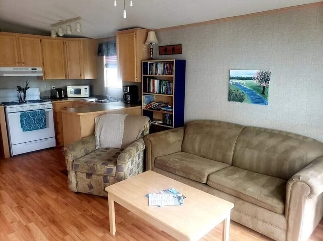 sandbanks waterfront family cottage